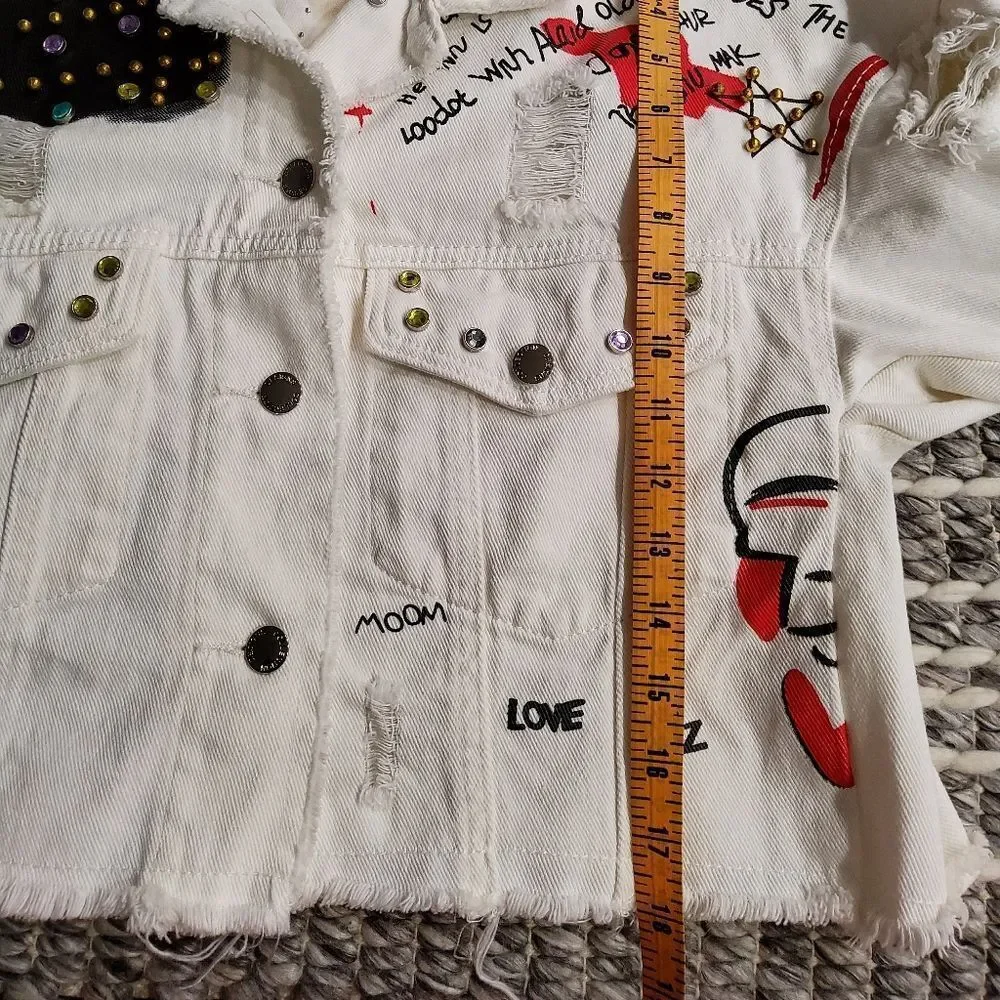 Lizette Collection white cotton